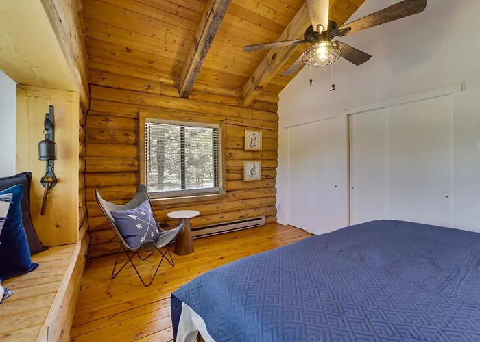 Covered Deck, Private Acreage: Log In Pine