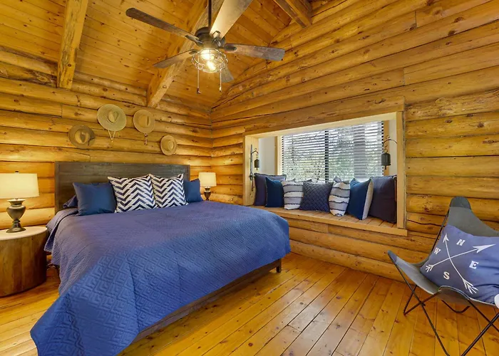 Covered Deck, Private Acreage: Log In