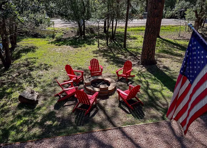 Covered Deck, Private Acreage: Log In * Pine